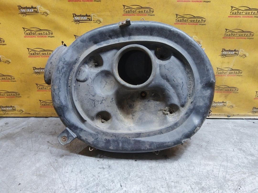 Корпус воздушного фильтра 4SP4F7 Mercedes E W124 купить с доставкой