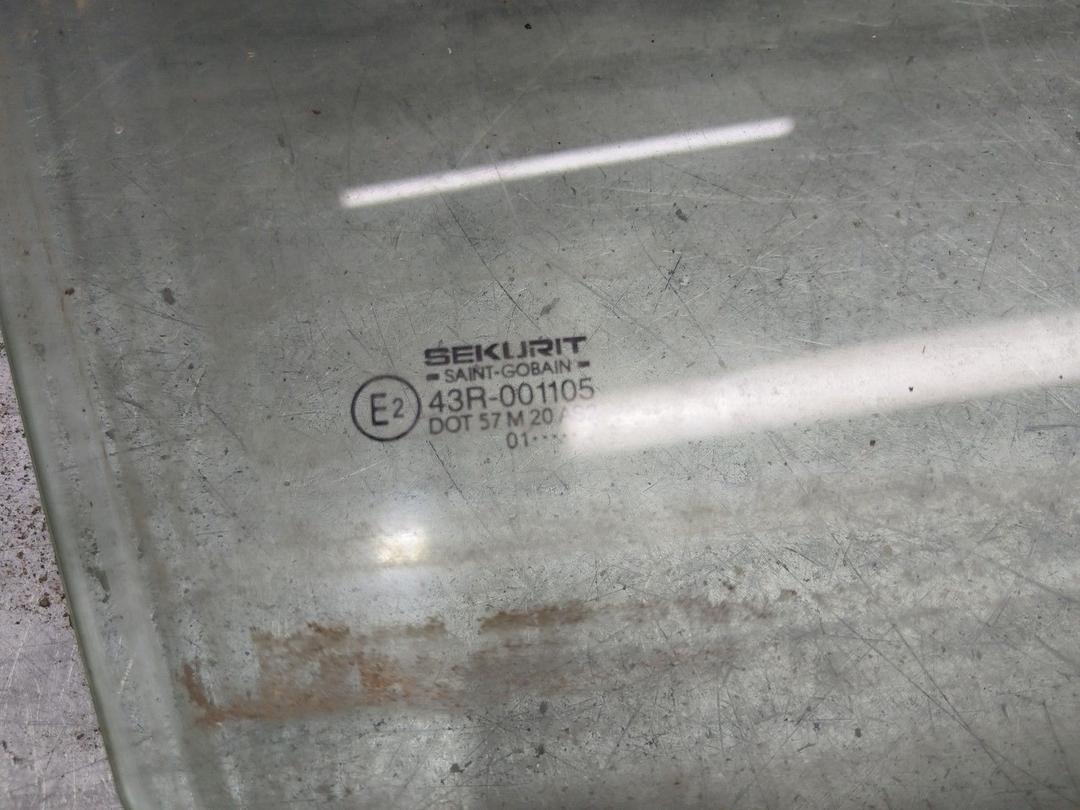 Стекло двери передней правой 44G1QA Citroen Xantia купить