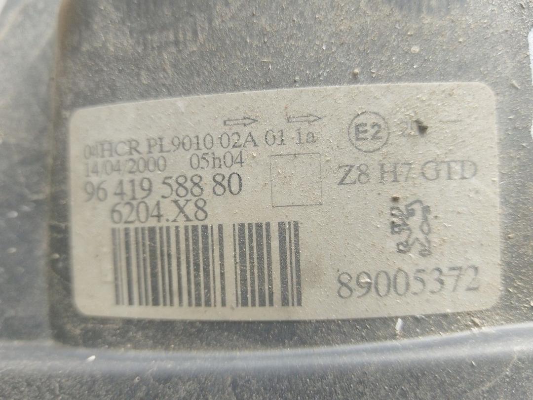 Фара левая 8RKC27 Peugeot 607 купить в магазине запчастей бу