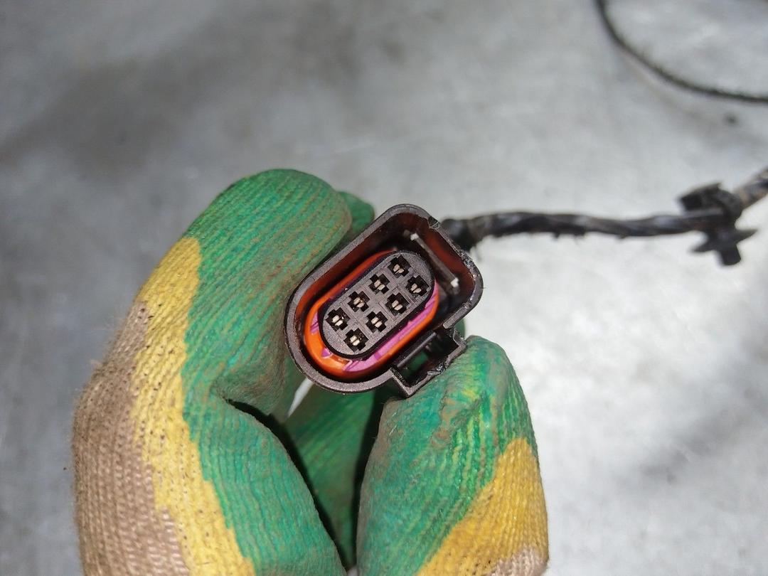 Проводка двери передней левой NIHXBY Volkswagen Passat купить на авторазборке