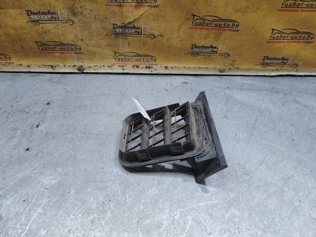Решетка вентиляции кузова HRFMEW Skoda Fabia