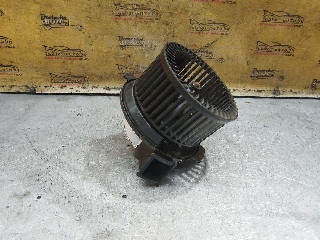 Моторчик печки QUTH4C Citroen Xsara Picasso - Фото 1