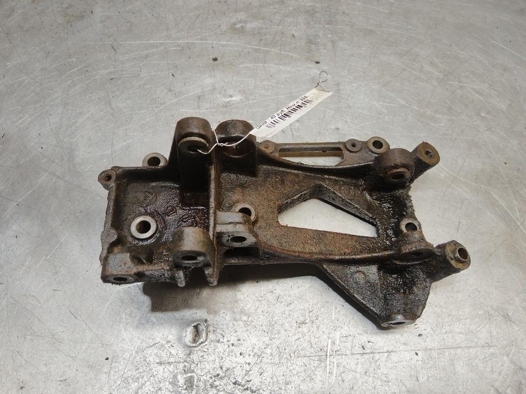 Кронштейн генератора 0WSHGZ Citroen C5 - Фото 1
