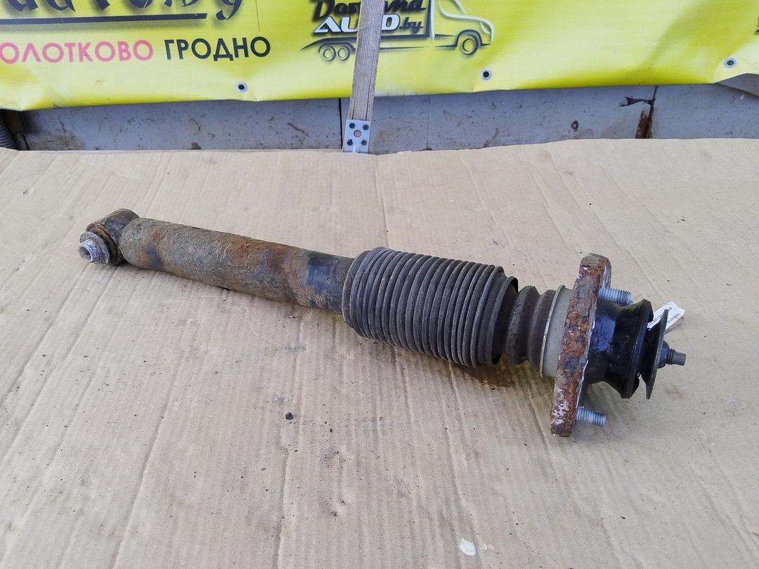 Амортизатор задний левый DJ2L8W BMW X5 E53