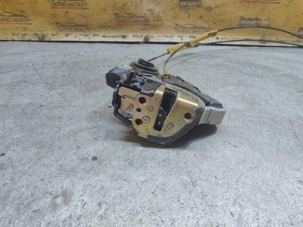 Замок двери задней правой CBN0FH Toyota Corolla Verso - Фото 4