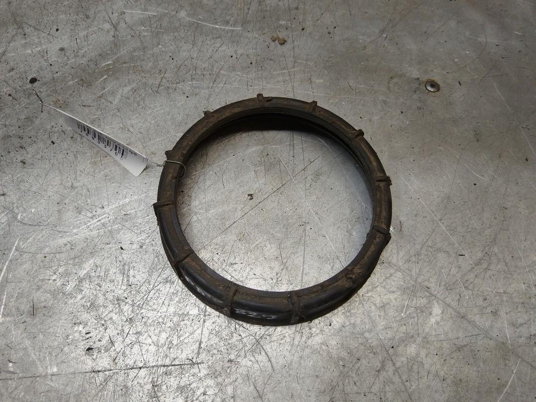 Кольцо зажимное топливозаборника ULVDO3 Peugeot 306 - Фото 1