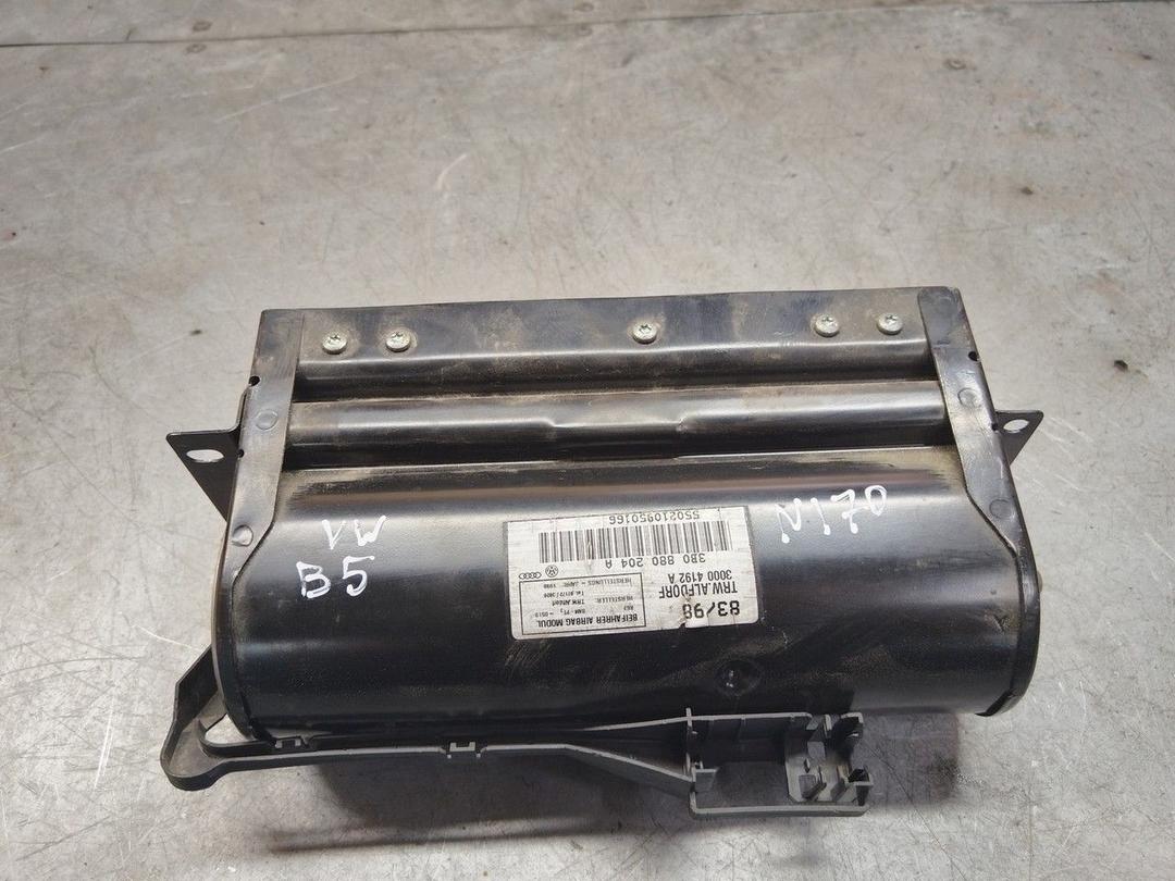 Подушка безопасности пассажира 4CWCTZ Volkswagen Passat - Фото 3