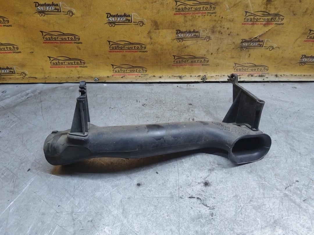 Воздухозаборник 7VIU56 Opel Zafira