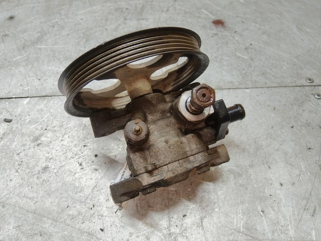 Насос гидроусилителя руля FDRMT3 Mitsubishi Carisma купить