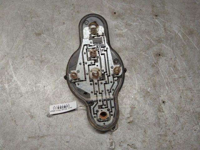 Панель (плата) фонаря заднего левого K69ZUQ Nissan Primera