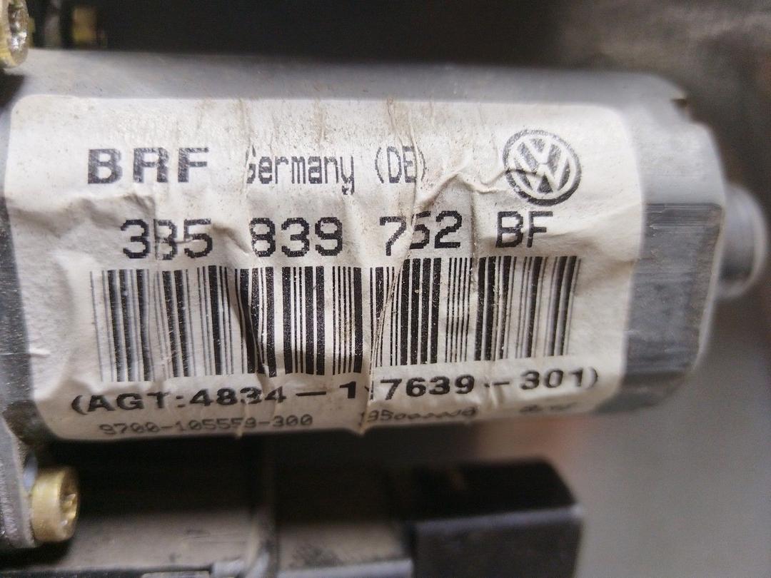 Стеклоподъемник электрический задний правый 3CWOJF Volkswagen Passat купить
