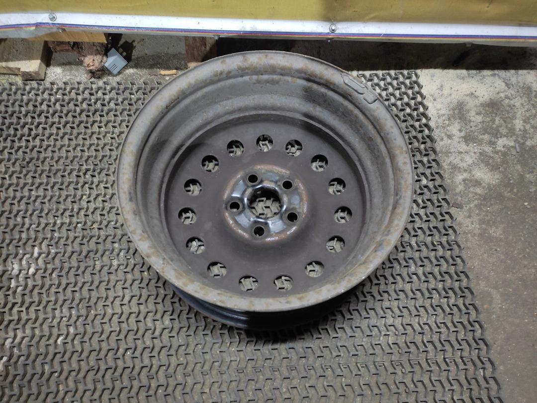 Диск штампованный R15    6UAML2 Saab 9-3 купить с доставкой