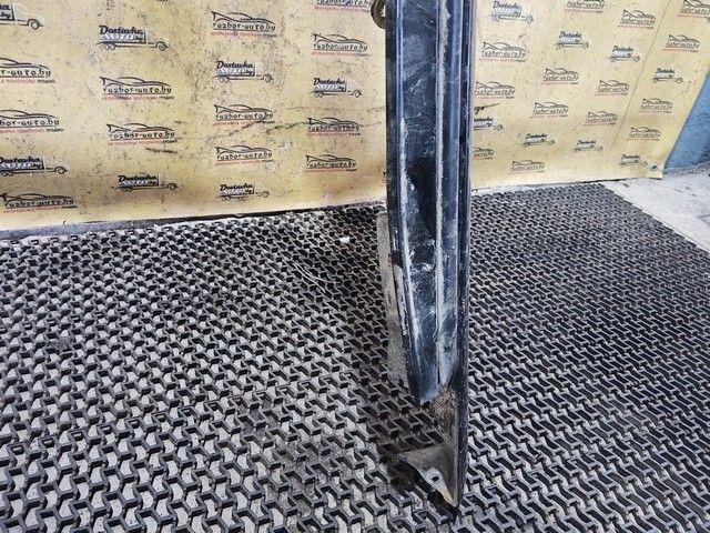 Накладка на порог T7MU30 Toyota Avensis undefined