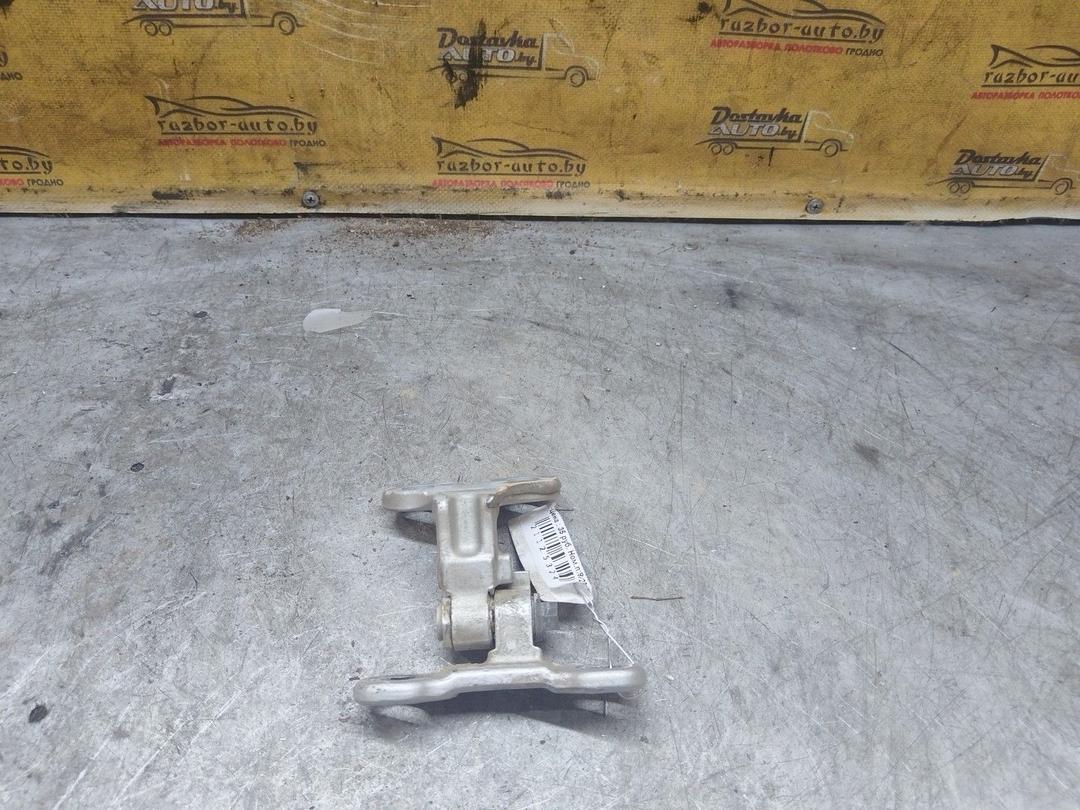 Петля двери передней правой 0Z9UTN Volvo S40 - Фото 4