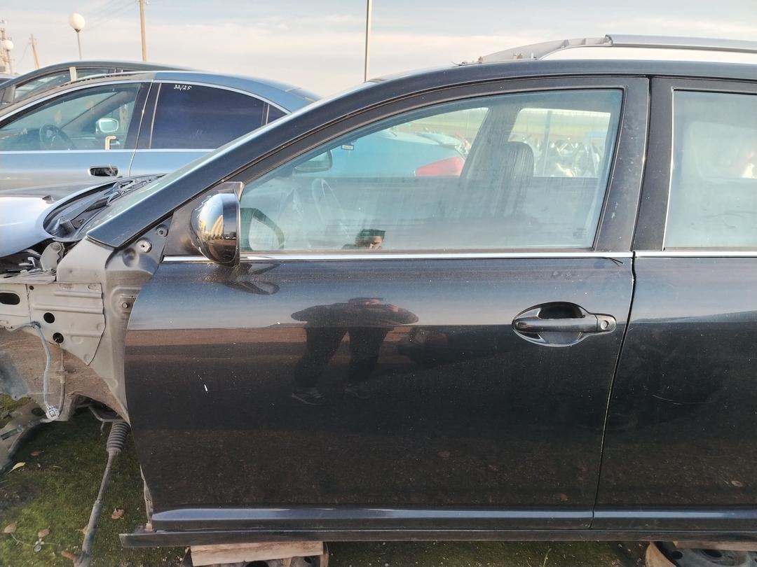 Молдинг стекла двери передней левой наружный L291OM Toyota Avensis