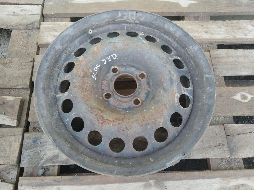 Диск штампованный R15    D5CN4R Opel Astra