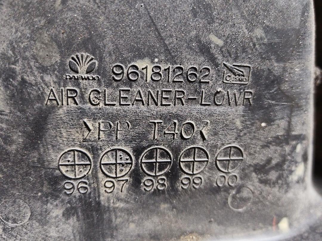 Корпус воздушного фильтра CWYEA5 Daewoo Nubira купить с доставкой