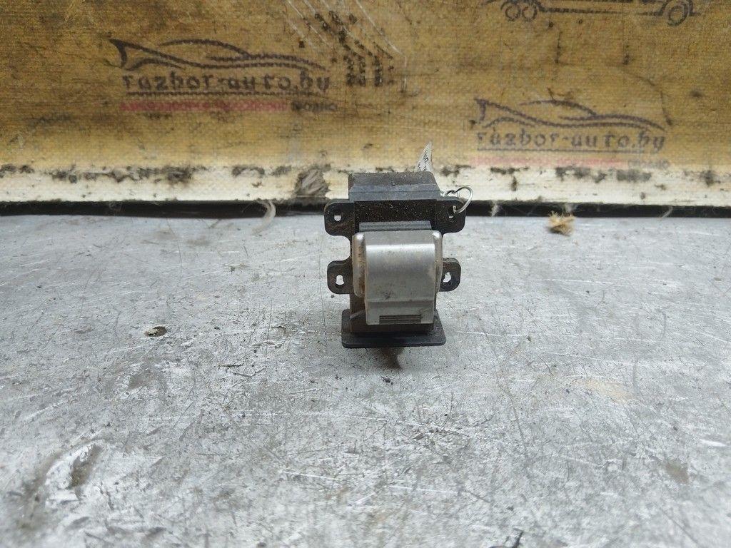 Кнопка стеклоподъемника заднего правого IDFE88 Honda FR-V - Фото 1