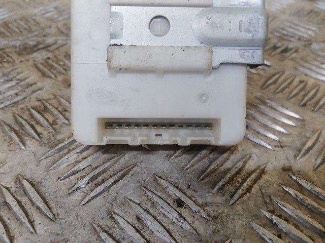 Блок управления двери NC1RFD Honda HR-V - Фото 2