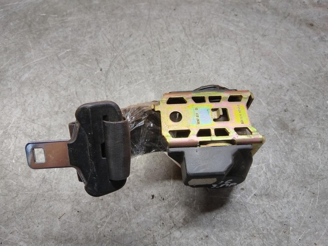 Ремень безопасности задний правый LVWG7S Peugeot 406 купить