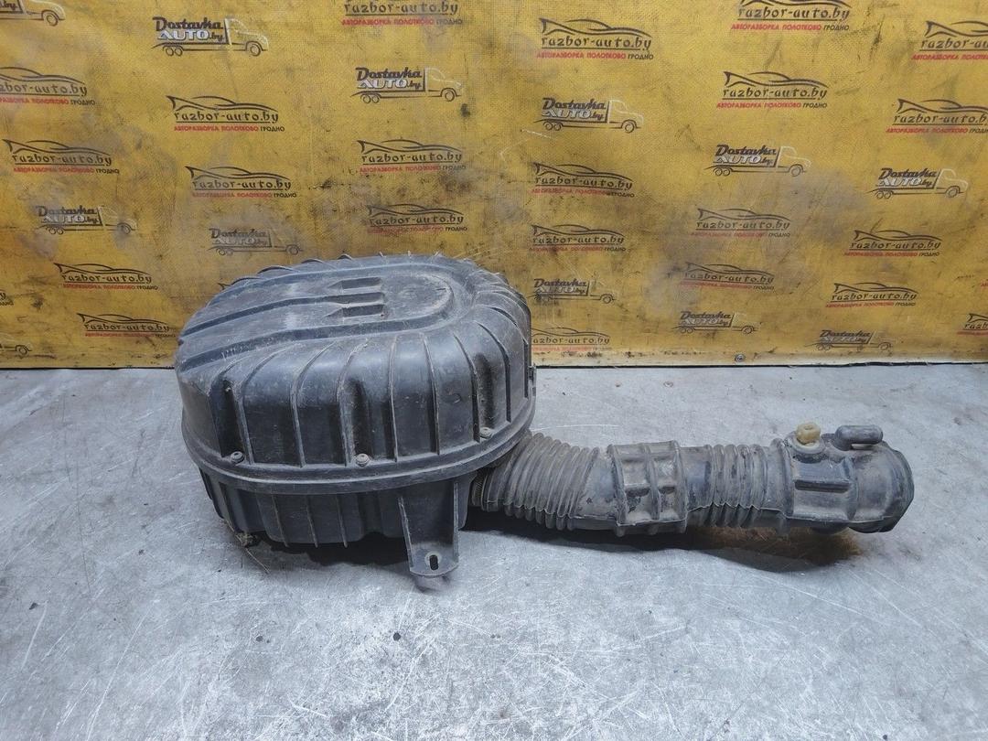 Корпус воздушного фильтра 81M413 Renault Scenic