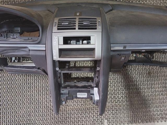 Панель передняя салона (торпедо) JNZM79 Peugeot 407 купить на авторазборке