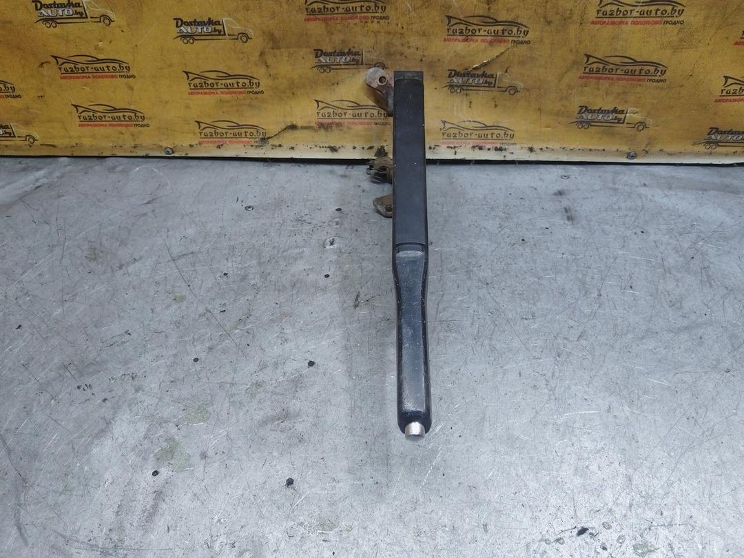 Рычаг ручного тормоза (ручника) W9WTN8 Audi A4 купить в магазине запчастей бу