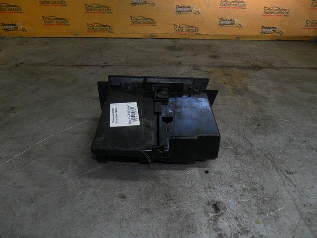 Пепельница 7NY3U7 Citroen Xantia купить