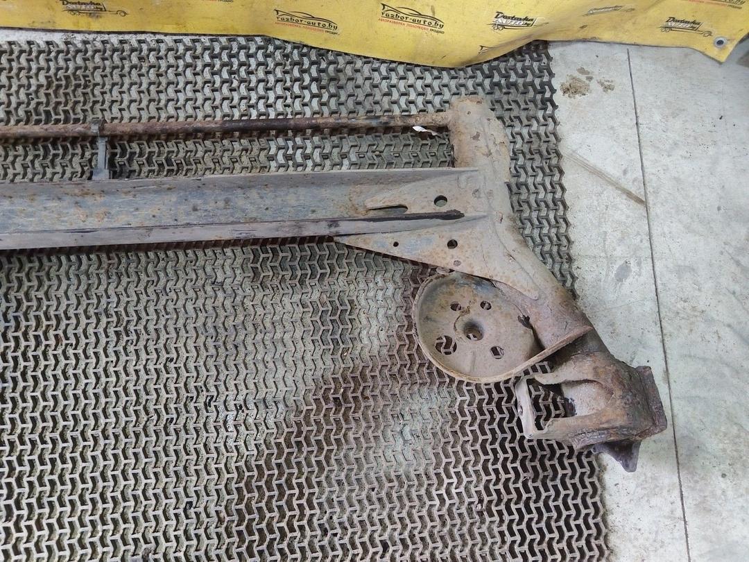 Балка подвески задняя 1O58OK Volkswagen Passat undefined