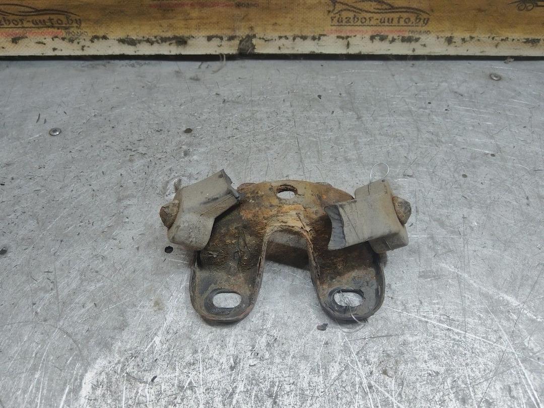 Кронштейн глушителя LC8NMW Volkswagen Jetta - Фото 3