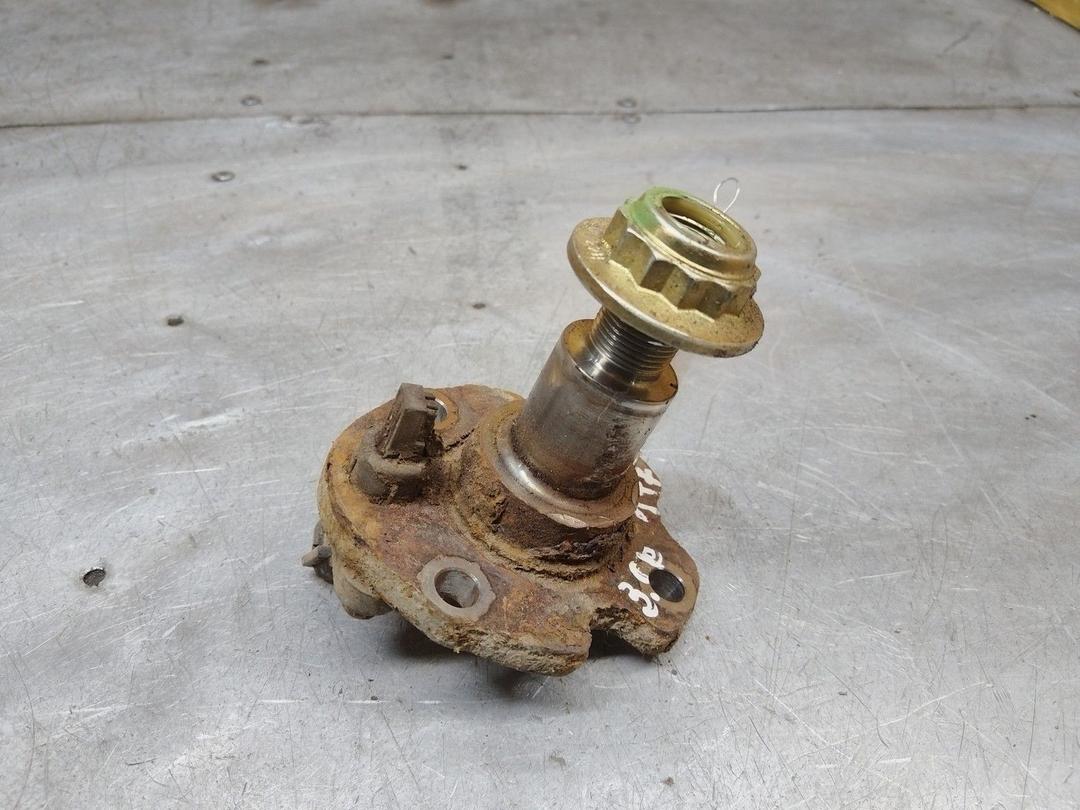 Цапфа задняя (ось ступицы) 4M6POO Volkswagen Golf - Фото 1