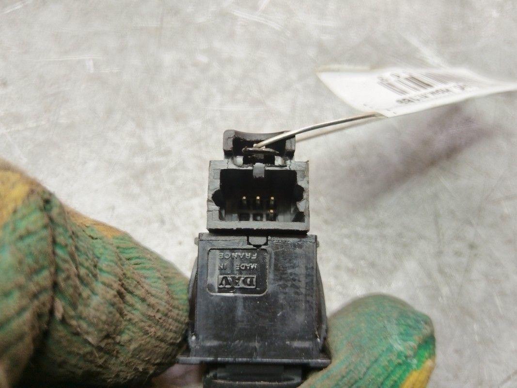 Кнопка стеклоподъемника переднего правого 5NJHC2 Peugeot 607 - Фото 3