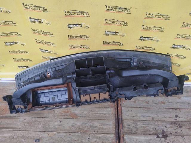 Панель передняя салона (торпедо) 26Y02T Mercedes ML W163 купить на авторазборке