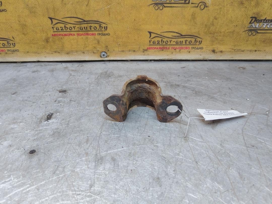 Крепление втулки стабилизатора RDUN3O Toyota Avensis купить с доставкой