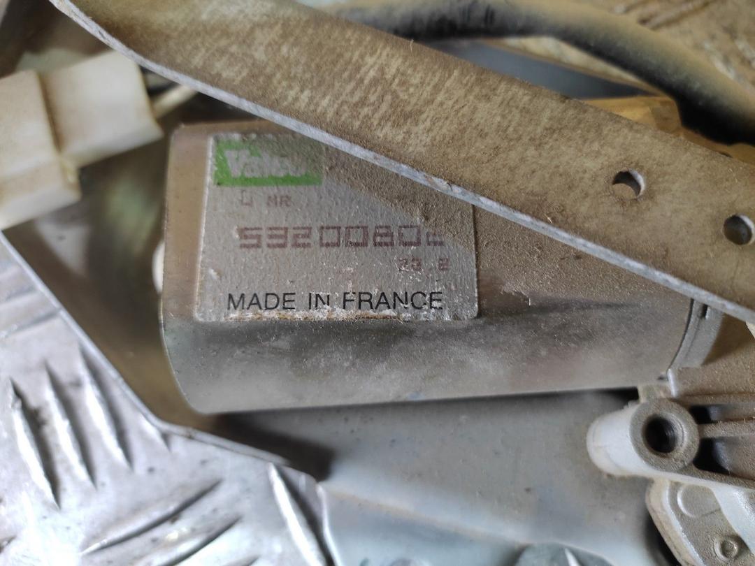 Моторчик заднего стеклоочистителя (дворника) ZKEV23 Renault 19 купить с доставкой