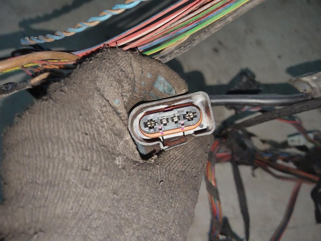 Проводка 9V1QA0 Volkswagen Passat - Фото 3