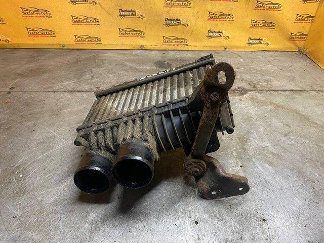 Интеркулер VGSXOW Toyota Avensis купить в магазине запчастей бу