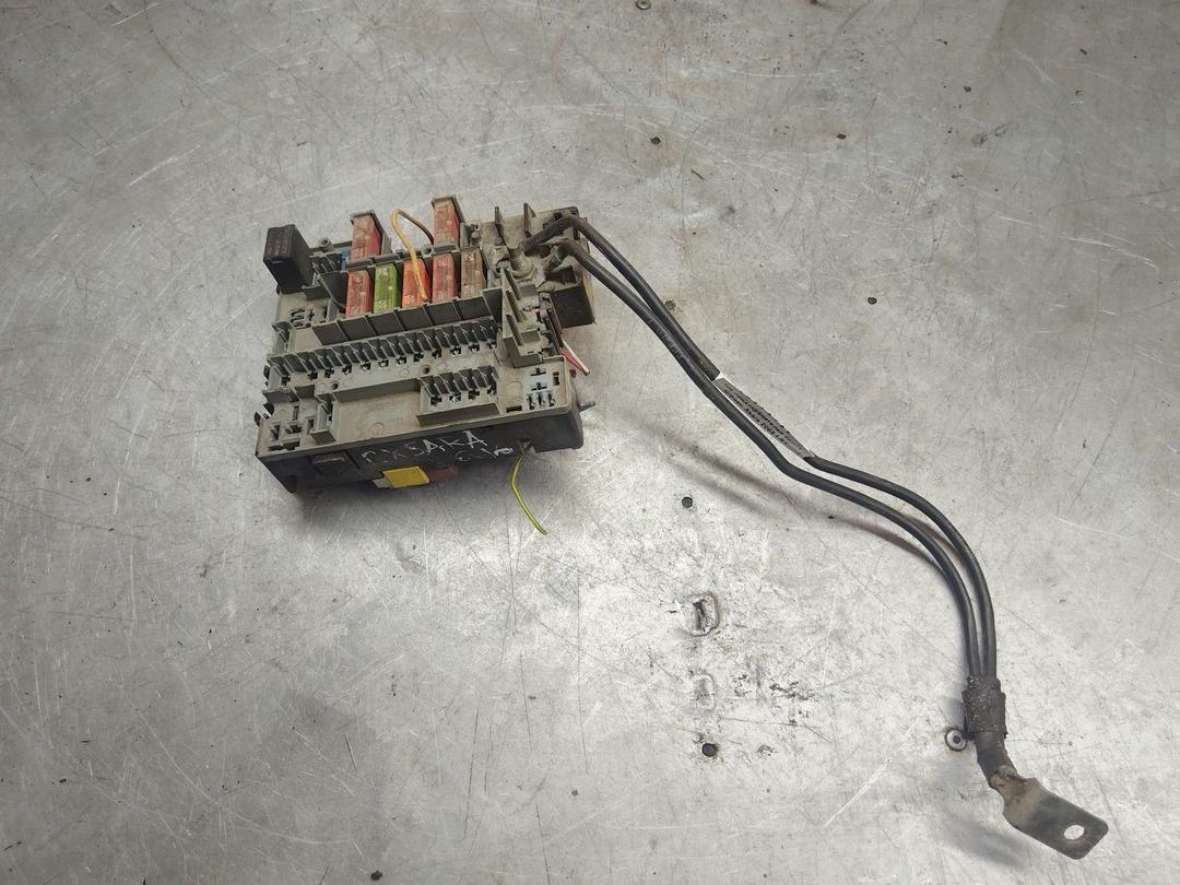 Блок предохранителей 593ITJ Citroen Xsara - Фото 1