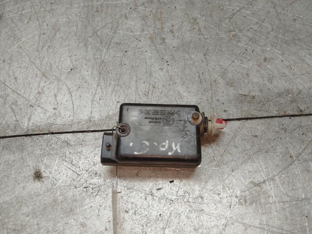 Активатор замка багажника 43S8JL Renault Kangoo