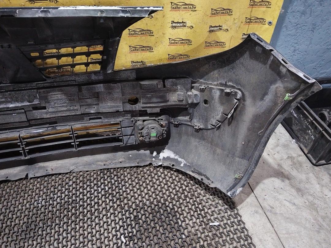 Бампер передний BGA3LM Renault Scenic undefined