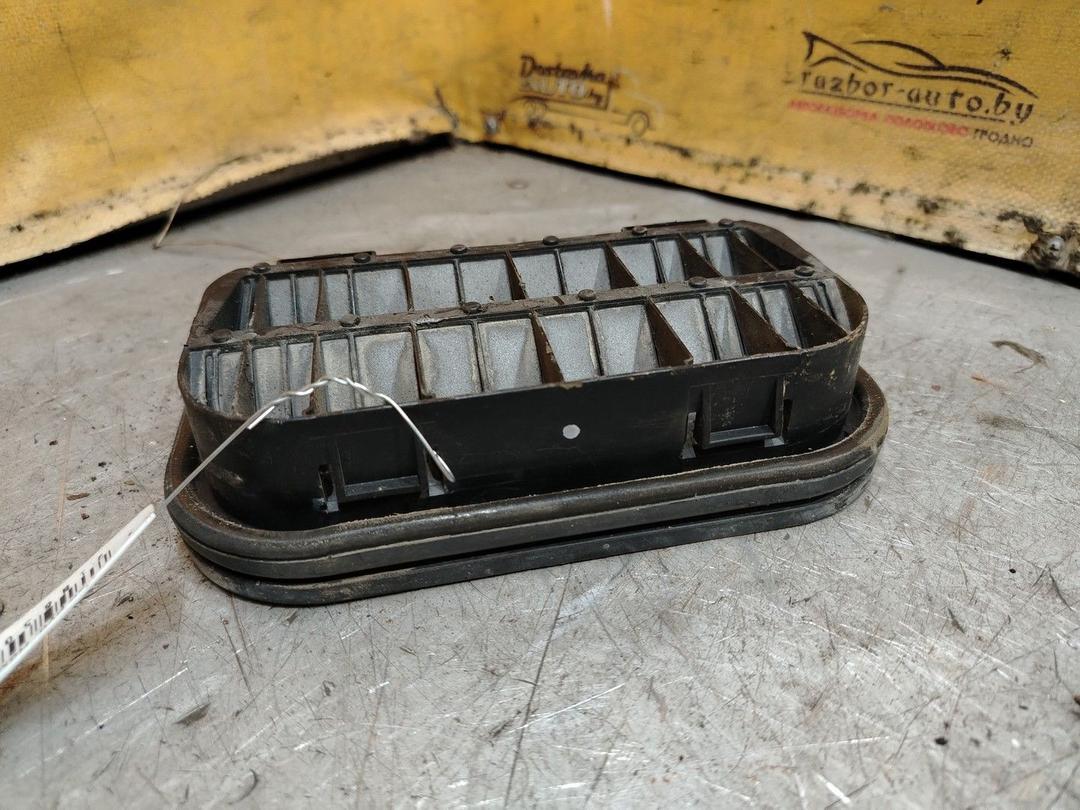 Решетка вентиляции кузова WA5W9B Ford Mondeo - Фото 4