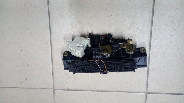 Ручка открывания багажника BNN47F Audi A6 - Фото 2