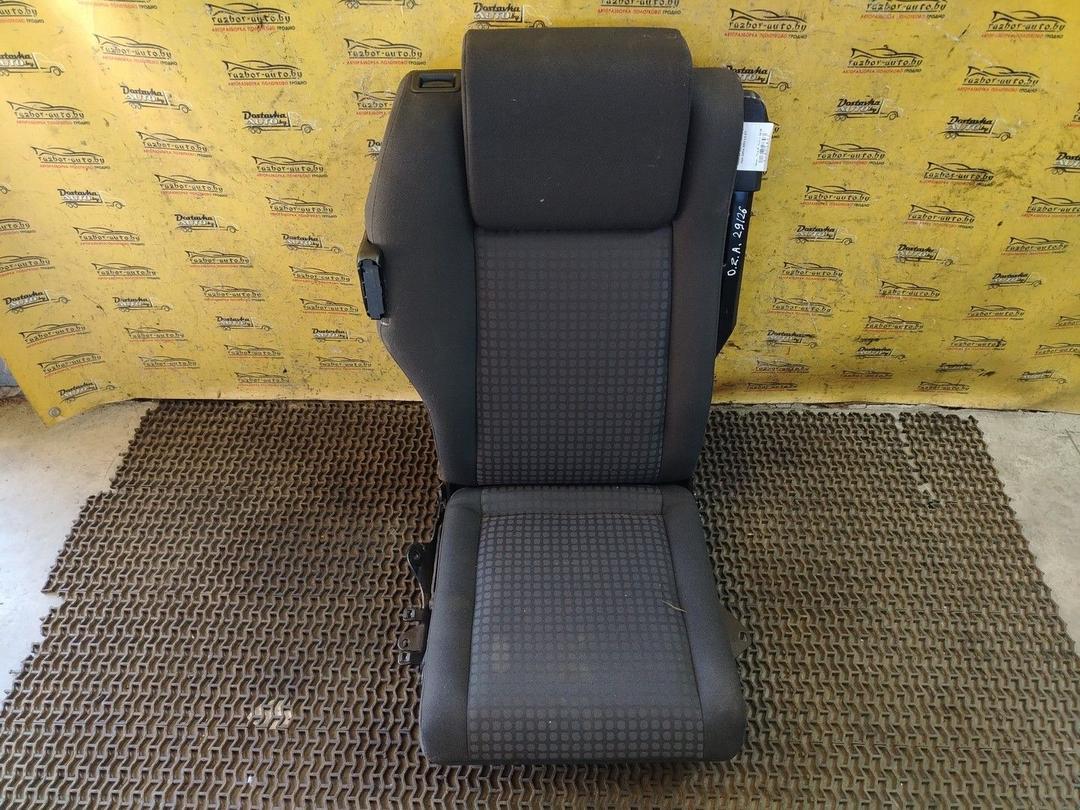 Сиденье заднее DCWOT2 Opel Zafira - Фото 1