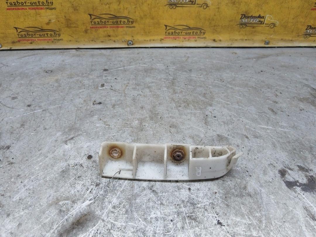 Кронштейн крепления бампера заднего BN016G Nissan Micra