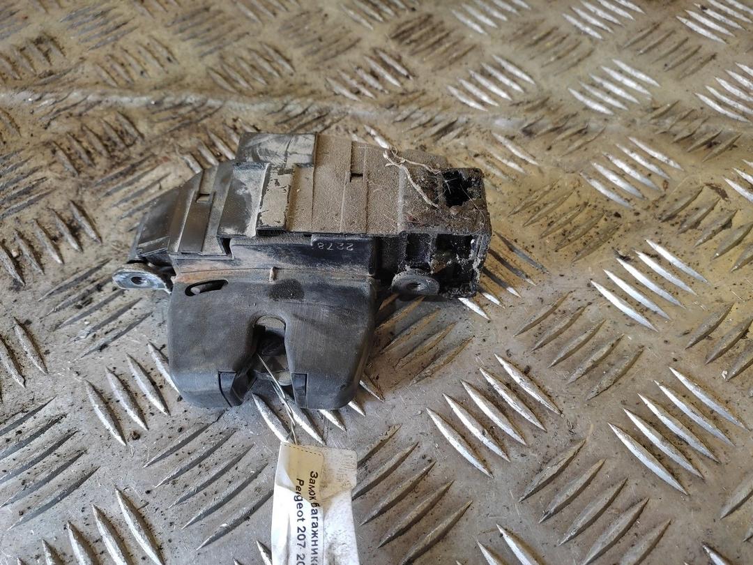 Замок багажника WS5T90 Peugeot 207 - Фото 1