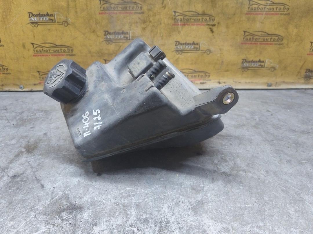Бачок расширительный 8DCBF7 Peugeot 406 undefined