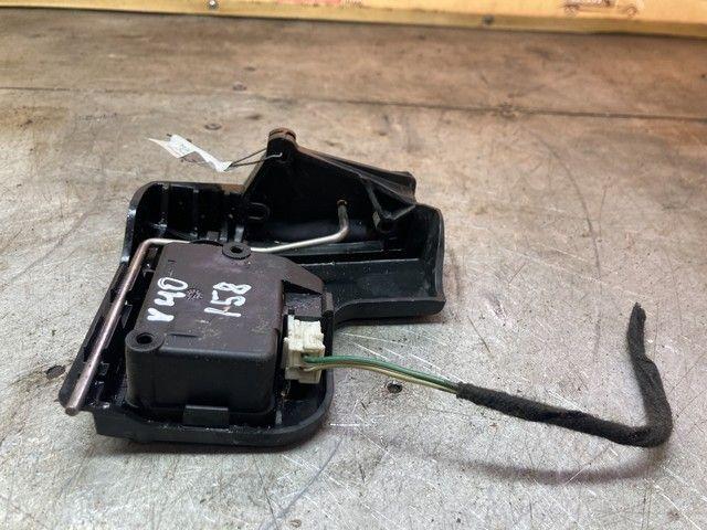 Активатор замка крышки топливного бака 67GOJ2 Volvo V40 - Фото 4