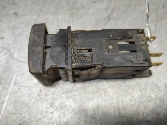 Кнопка подогрева заднего стекла YGCSN9 Citroen Saxo купить с доставкой