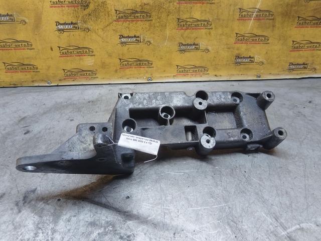 Кронштейн генератора 6649JQ Volvo S80