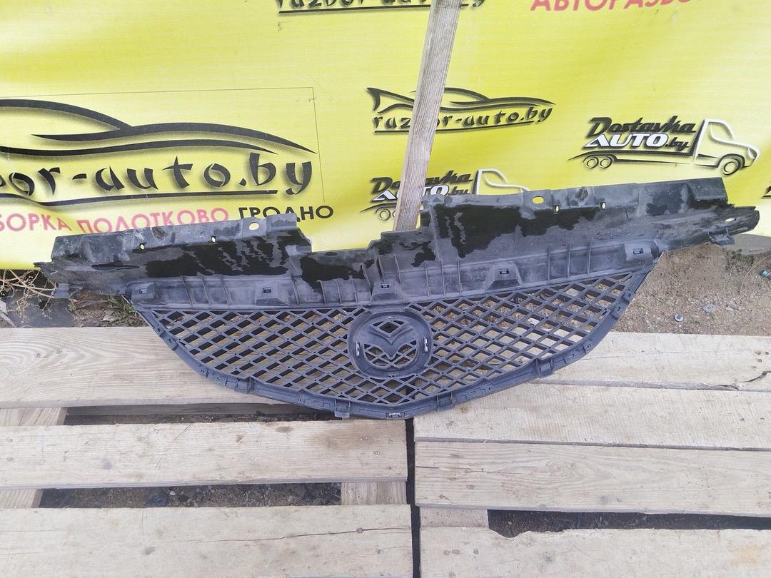 Решетка радиатора WDJ2ND Mazda MPV - Фото 5
